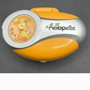 Vintage 2002 Pocket Neopets Yellow Aisha Tiger Electronics